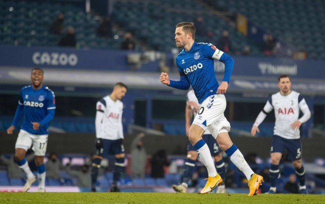 到场上的交 到场上的交